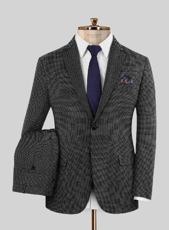 Smart Outfits Italian Wool Catias Suit