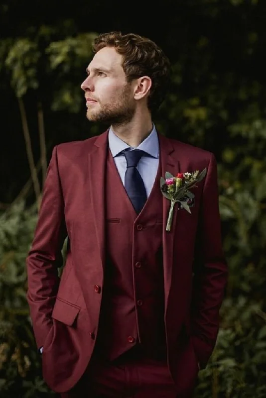 Street Fashion Luxury Maroon Wedding 3 Piece Suit For Men Slim Fit Suit Dinner Suit Formal Party Wear Suit Two Button Suit Gift For Him