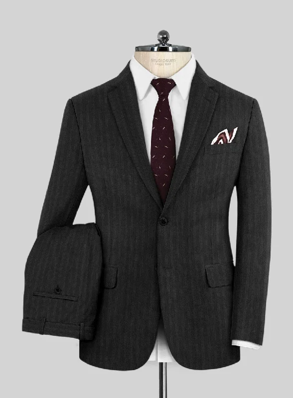 Classic Pieces Lanificio Zegna Traveller Jaspal Black Stripe Wool Suit