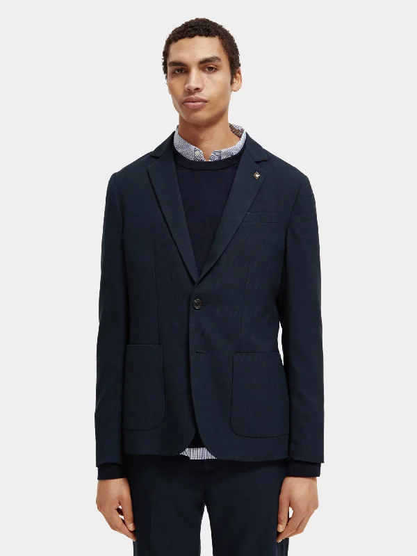 Single-breasted blazer